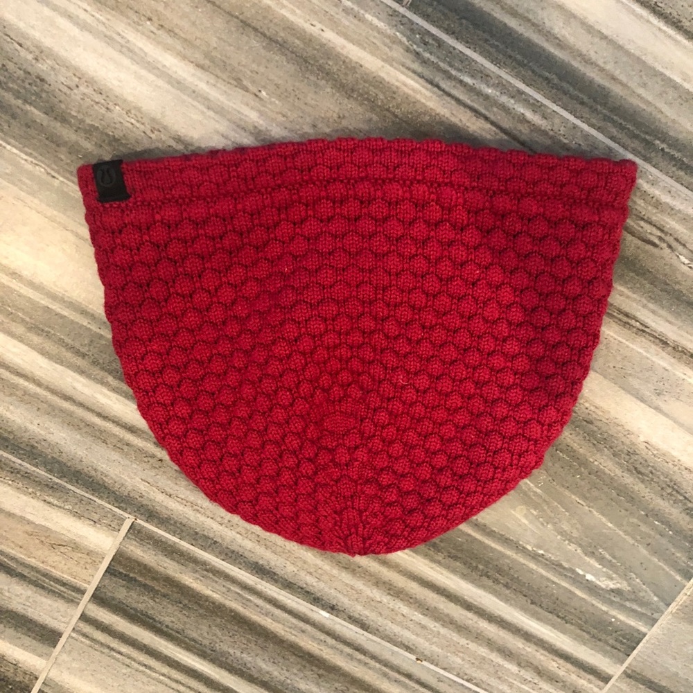Lululemon hat